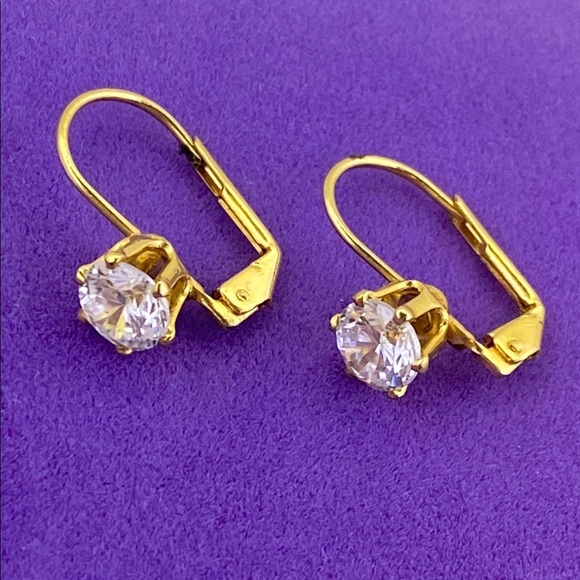 Jewelry - 💛 Elegant Gold Plated Big Crystal Lever Back Earrings